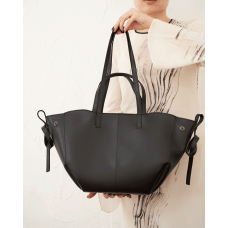 Женская сумка «Лаура» черная Женская сумка «Лаура» черная